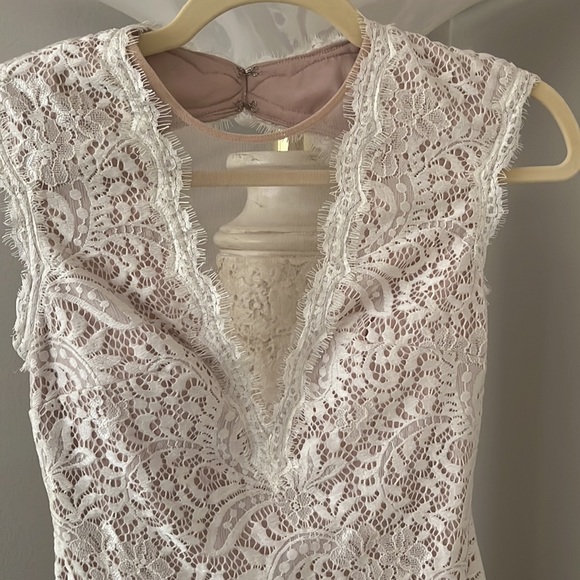 Aqua Dresses Lace Dress - Picture 1 of 13